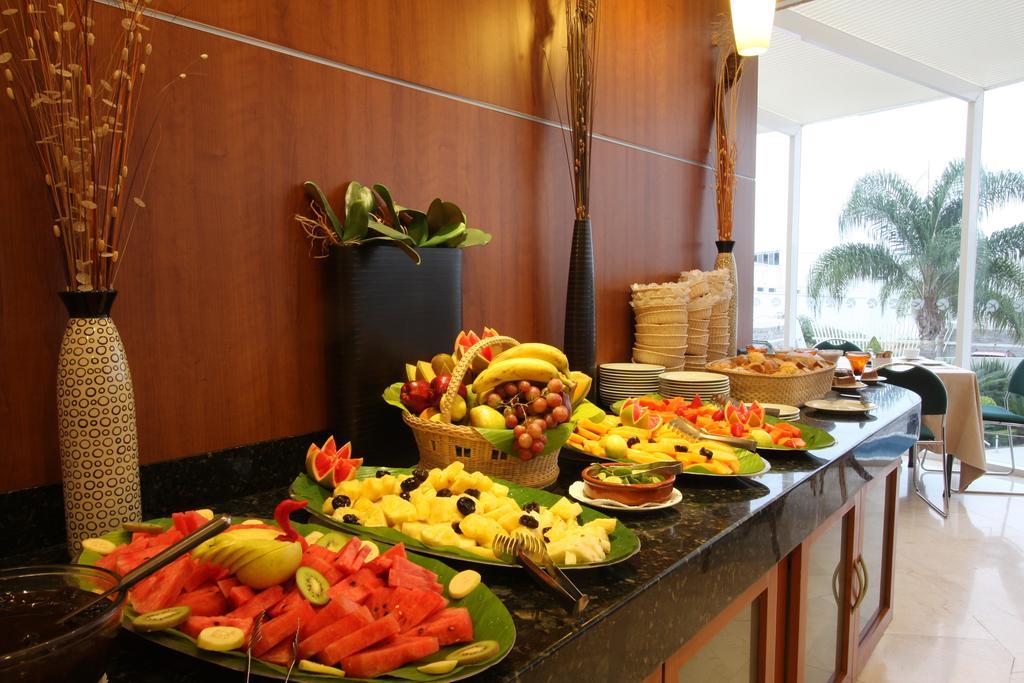 Hotel Mercury Inn Querétaro Zewnętrze zdjęcie