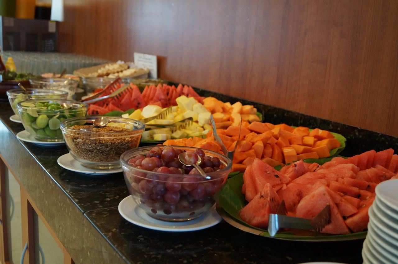 Hotel Mercury Inn Querétaro Zewnętrze zdjęcie