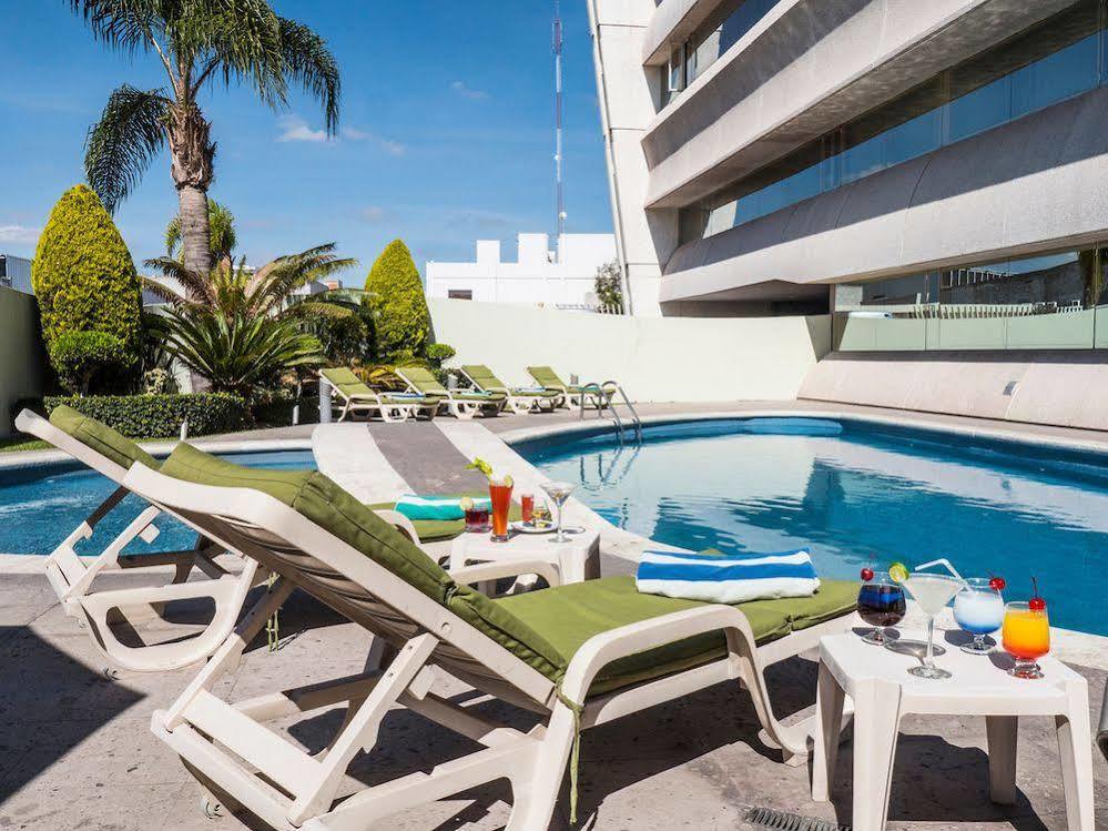 Hotel Mercury Inn Querétaro Zewnętrze zdjęcie