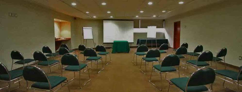 Hotel Mercury Inn Querétaro Zewnętrze zdjęcie