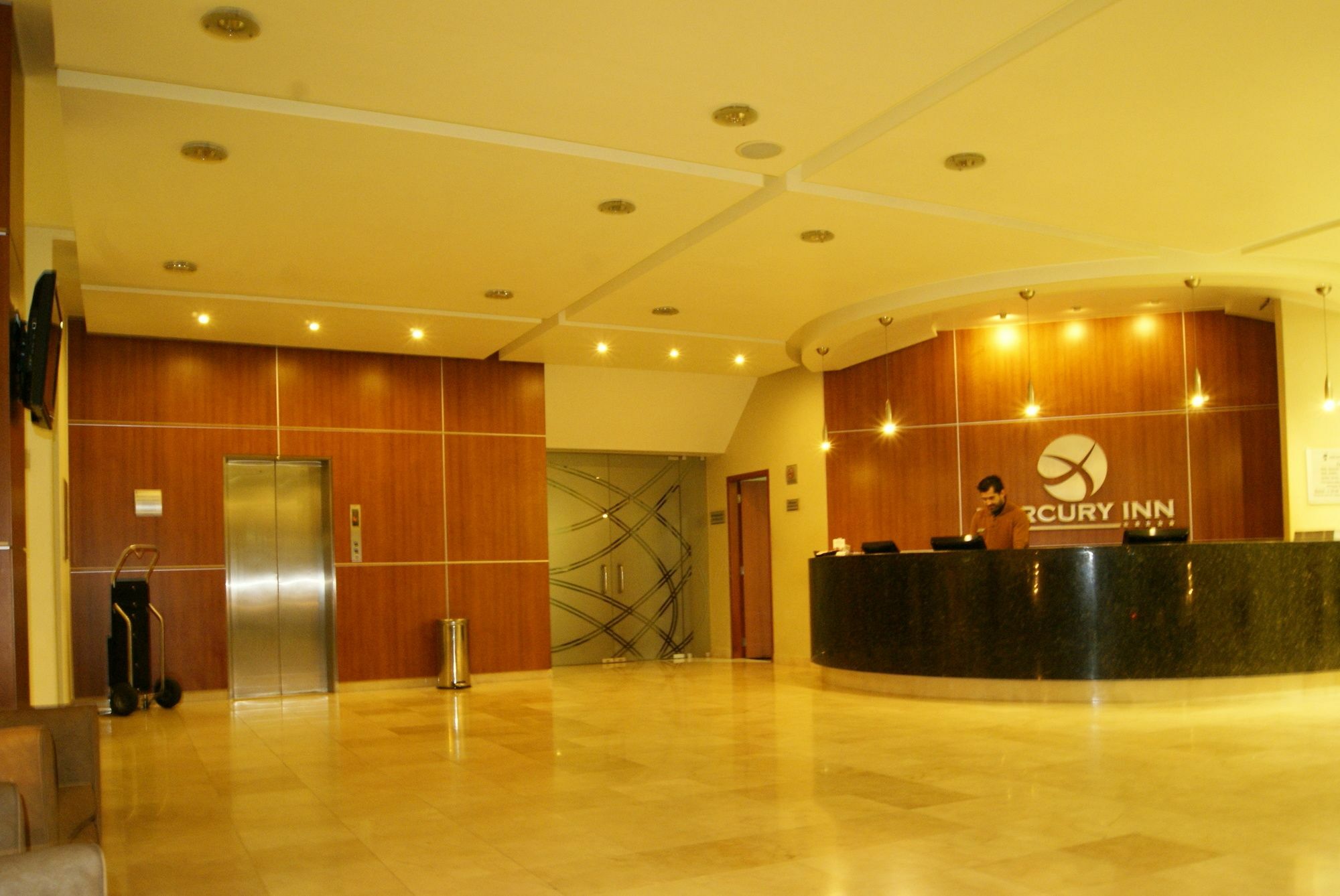 Hotel Mercury Inn Querétaro Zewnętrze zdjęcie